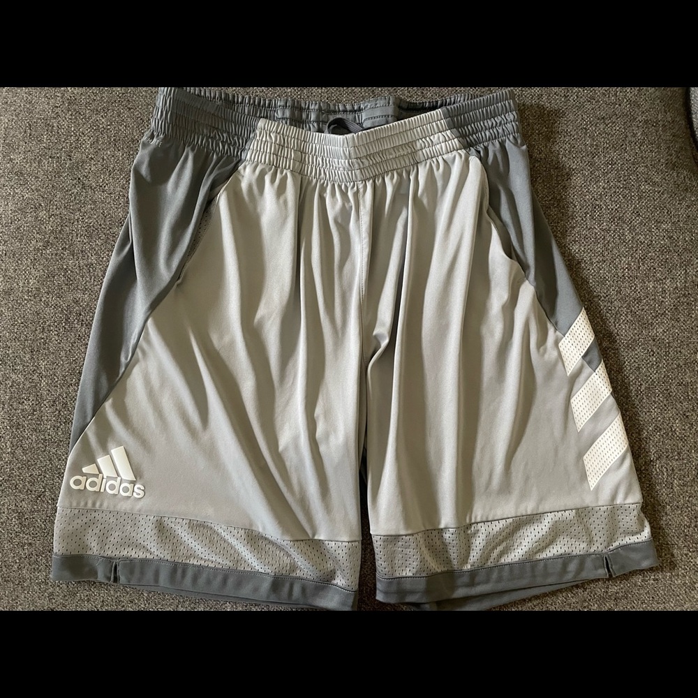 Adidas-Men’s XL silver shorts.  Like new!